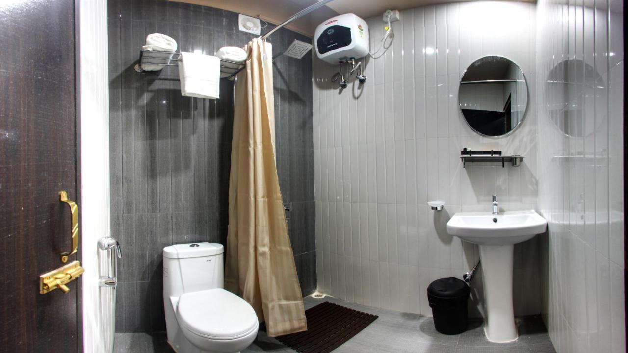Hotel Bharalu Residency Guwahati Zewnętrze zdjęcie