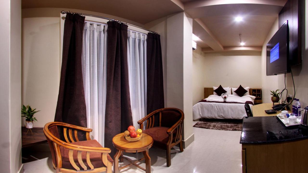 Hotel Bharalu Residency Guwahati Zewnętrze zdjęcie